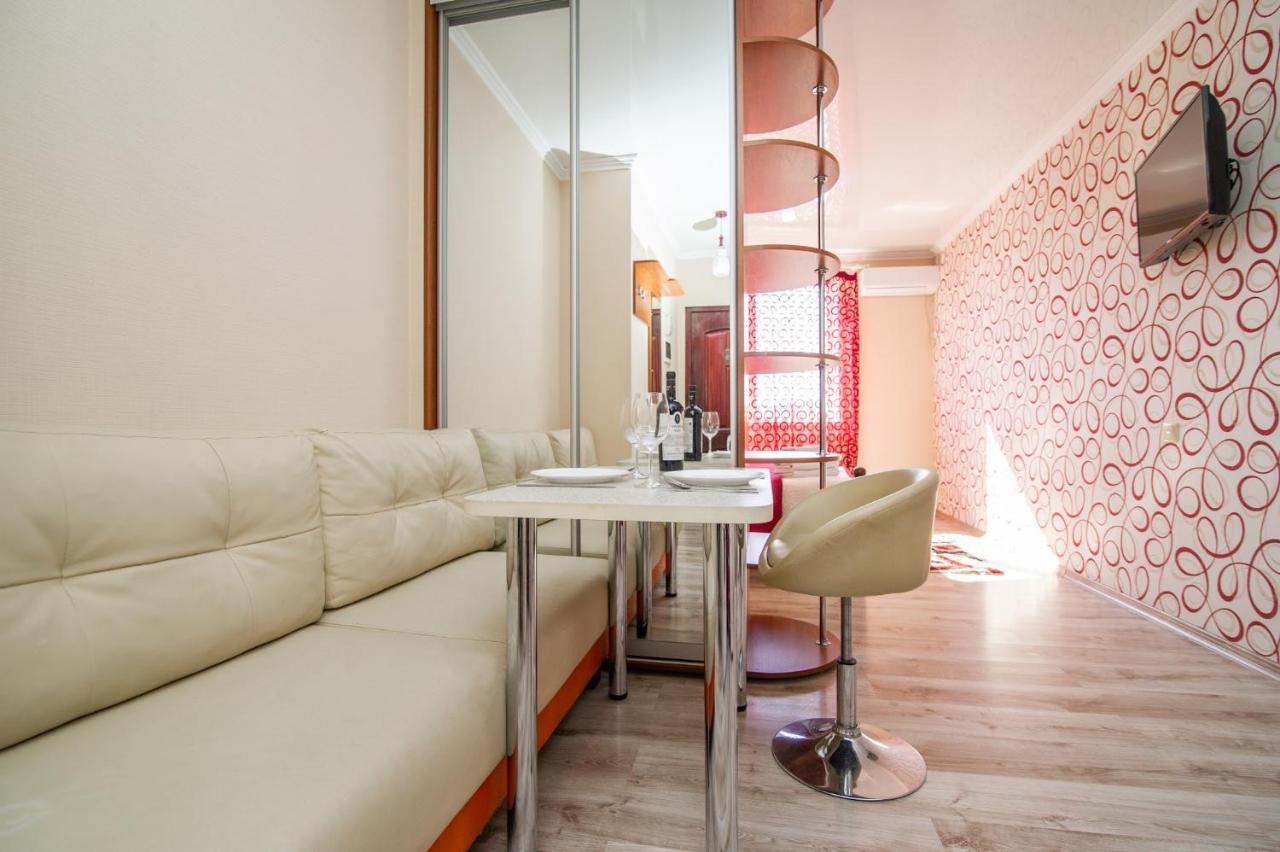 Luxrent Apartamento Chisináu Exterior foto