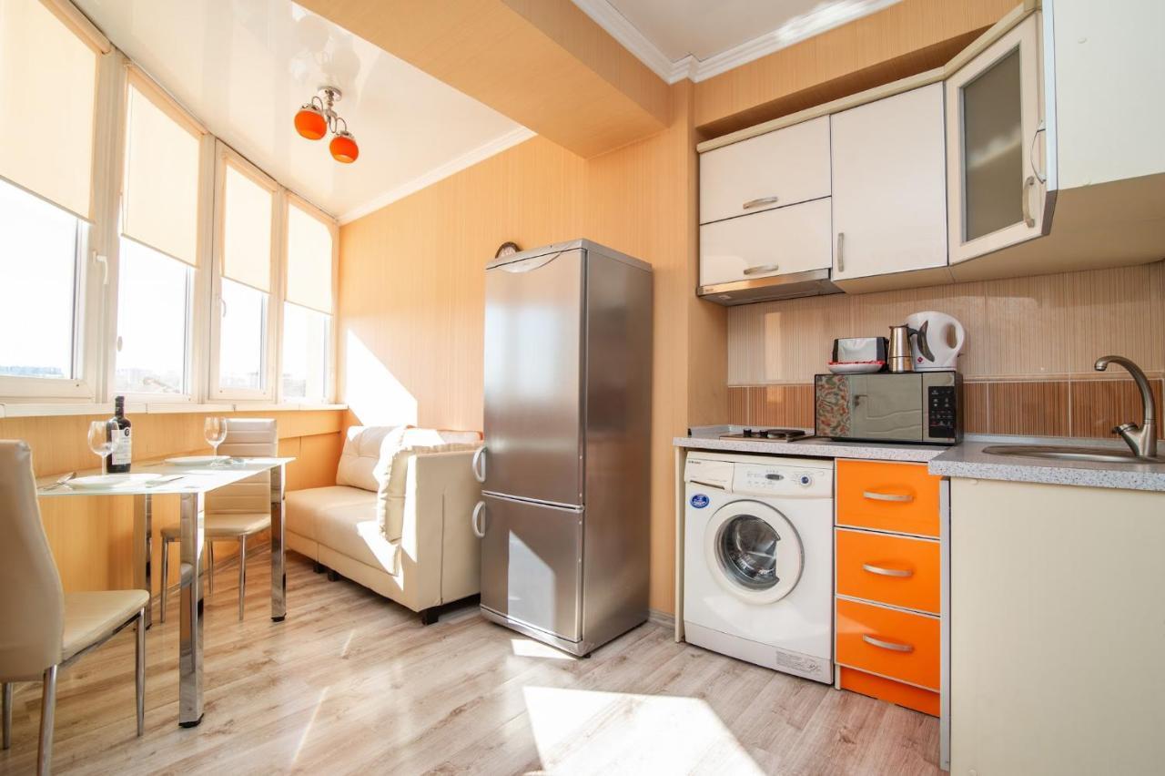 Luxrent Apartamento Chisináu Exterior foto